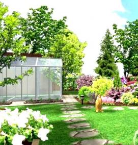 Планировка квадратного дачного участка - вариант 1