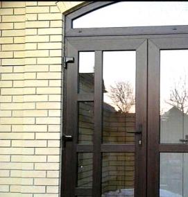 Пластиковая входная группа - тип 2