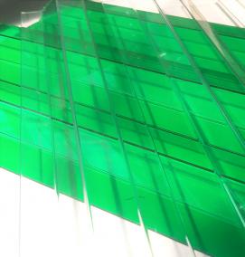 Поликарбонат монолитный толщиной 4 мм прозрачный - модель 1