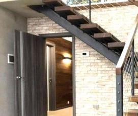 Полувинтовые деревянные лестницы - вариант 2