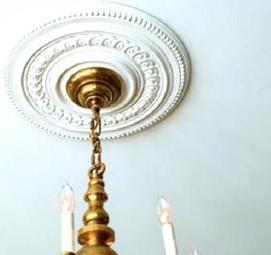 Потолочные розетки под люстру из полиуретана - модель 3