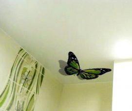 Потолок натяжной белый с бабочками - модель 2