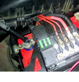 Предохранитель на аккумулятор - тип 2