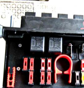 Предохранитель освещения - модель 1