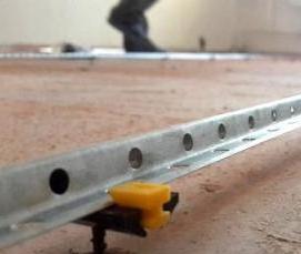 Профиль маячковый пластиковый - модель 1