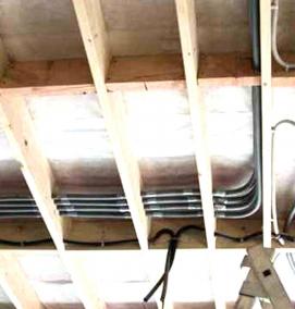 Прокладка кабеля под домом - вариант 3