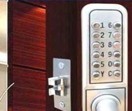 ремонт кодовых замков на дверях подъезда - вариант 1