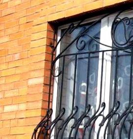 решетки на окна из профильной трубы - тип 3