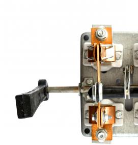 рубильник поворотный - модель 3