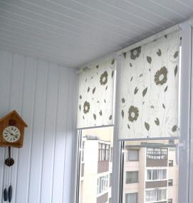 рулонные шторы на балкон - модель 1