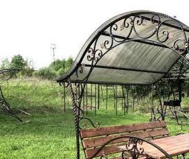 садовые качели с элементами художественной ковки - модель 2