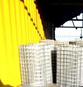 сетка сварная в рулонах с полимерным покрытием - модель 2