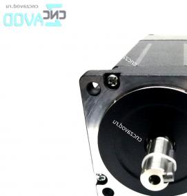 шаговый серводвигатель - модель 4