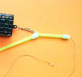 снасть с кормушкой на фидер - вариант 2