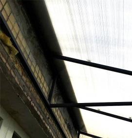 сотовый поликарбонат на крышу - вариант 2