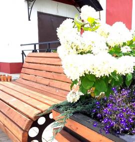 современные вазоны уличные - тип 2