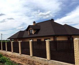 современный  из штакетника - вариант 1