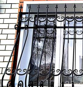 стальные решетки на окна - модель 1