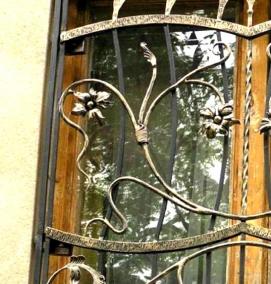 стальные решетки на окна - модель 2