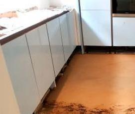 стяжка в туалете - тип 2