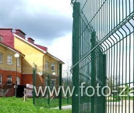 сварная сетка для забора с полимерным покрытием - вариант 4