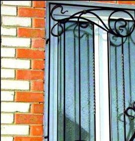 сварные решетки на окна - вариант 3