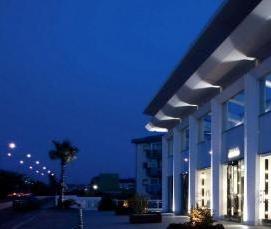 светильник потолочный квадратный люминесцентный 600х600 накладной - вариант 3