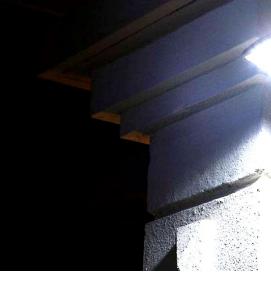 светильник потолочный на батарейках с датчиком движения - модель 3