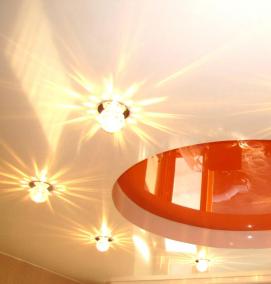 светильник в туалет потолочный - вариант 2