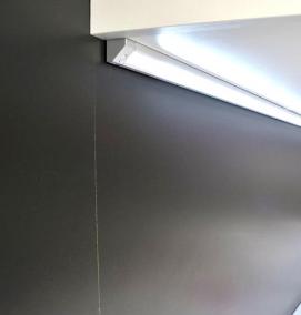 светодиодные светильники для кухни под шкафы накладные - модель 1