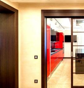 темные двери купе - вариант 3