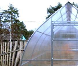теплица с цельными дугами - модель 2