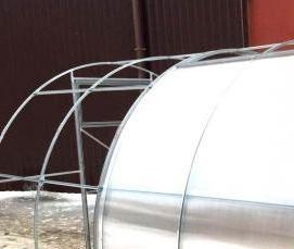 теплица с открывающейся крышей - модель 1