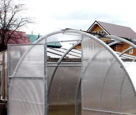 теплица с открывающейся крышей - модель 4