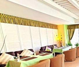 теплицы красные - модель 1