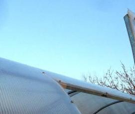 теплицы с открывающимися крышками - вариант 3