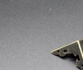 уголки металлические маленькие - вариант 2