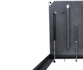 уголки напольные металлические - вариант 1