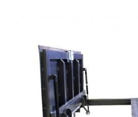 уголки напольные металлические - вариант 3