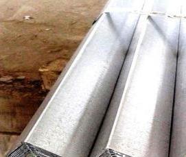 уголок металлический 110 мм - модель 3