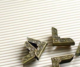 уголок металлический 25 мм - тип 4