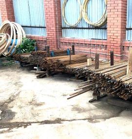 уголок металлический б/у - вариант 2