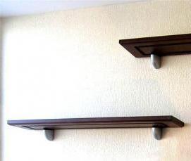 уголок металлический для крепления полок - модель 4