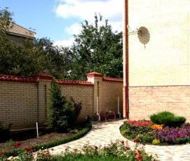 укладка тротуарной плитки во дворе - тип 3