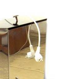 умывальник для дачи с подогревом навесной - модель 1