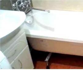 установка акриловой ванны на кирпичи - тип 2