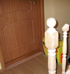 установка балясин на лестницу - модель 4