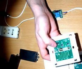 установка беспроводного выключателя света - вариант 2