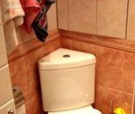 установка дачного унитаза - модель 3