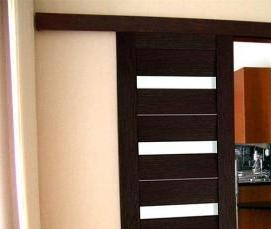 установка межкомнатных подвесных дверей - вариант 4